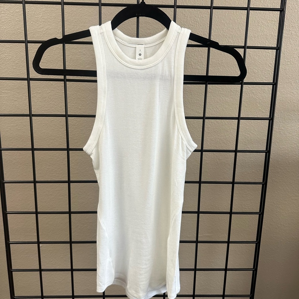 Lululemon white ribbed tank top